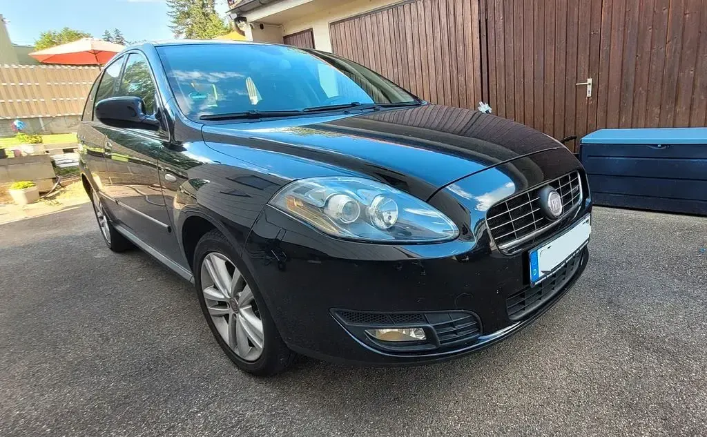 Gebraucht Fiat Croma Dynamic 150 PS (110 kW) 2008 Schwarz Kombi