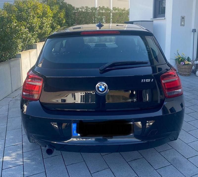 Gebraucht BMW 116 136 PS (100 kW) 2014 Schwarz Kleinwagen