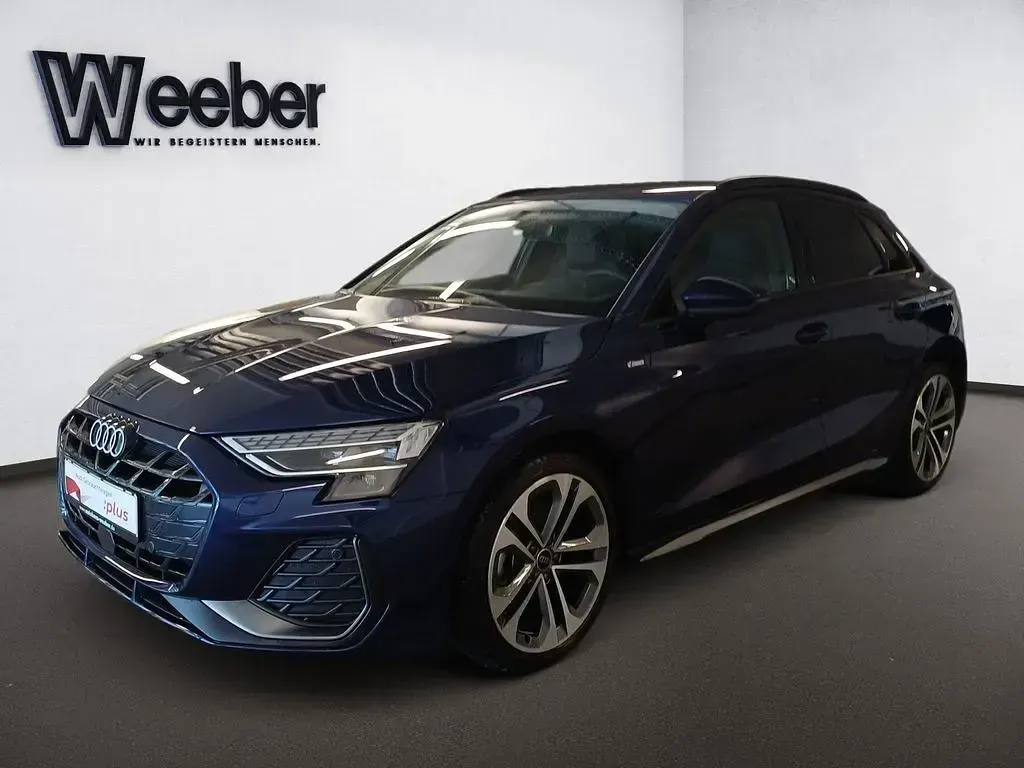 Gebraucht Audi A3 S-Line 116 PS (85 kW) 2025 Navarrablau (metallic) Limousine