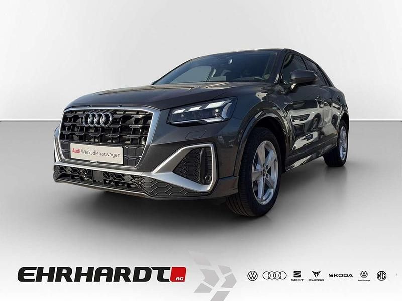 Gebraucht Audi Q2 S-Line 150 PS (110 kW) 2025 Daytonagrau perleffekt SUV