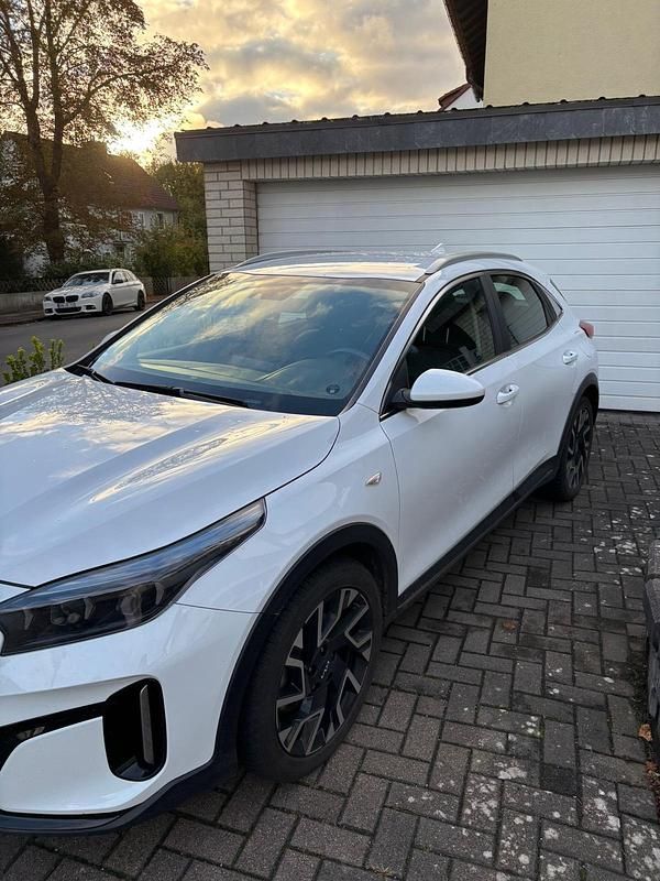 Gebraucht Kia XCeed 160 PS (117 kW) 2023 Weiß SUV