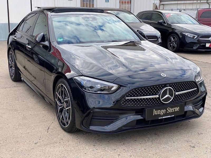 Gebraucht Mercedes C180 AMG 170 PS (125 kW) 2025 Schwarz Limousine