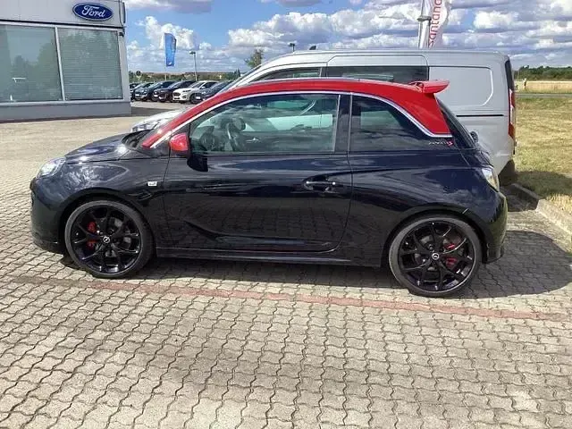 Gebraucht Opel Adam S 150 PS (110 kW) 2018 Schwarz Kleinwagen