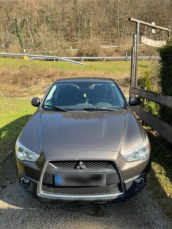 Gebraucht Mitsubishi ASX 116 PS (85 kW) 2013 Braun SUV