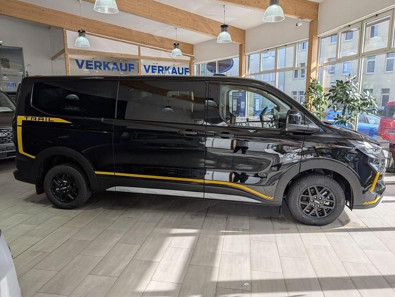 Nouvelle Ford Transit Custom 170 ch (125 kW) 2025 Noir Monospace