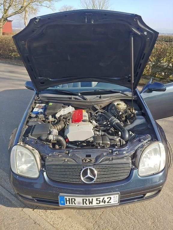 Gebraucht Mercedes SLK230 193 PS (141 kW) 1997 Schwarz Cabrio