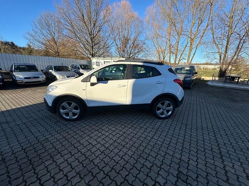 Gebraucht Opel Mokka Edition 131 PS (96 kW) 2014 Weiß SUV