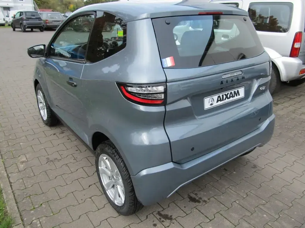 Ny Aixam AMBITION Pack 2026 Grå Hatchback