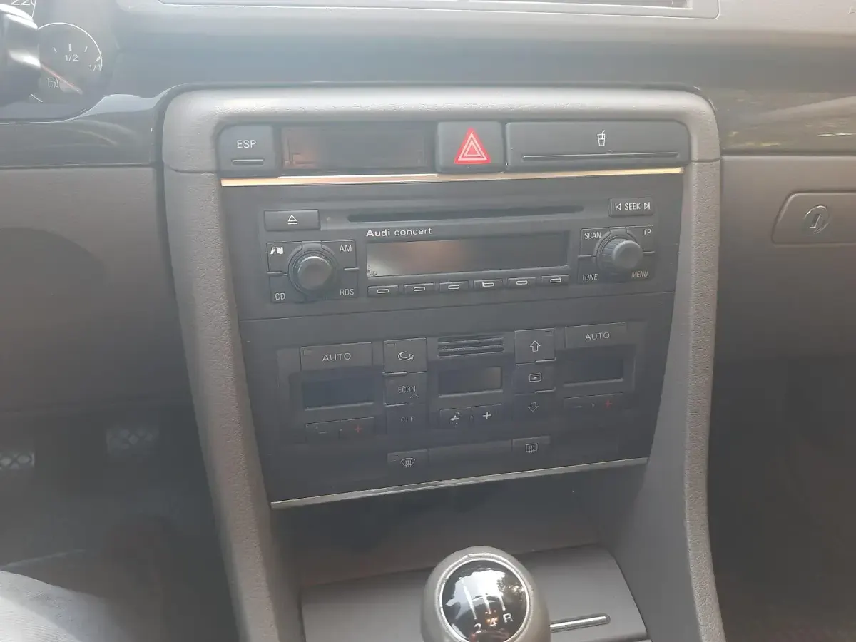Gebraucht Audi A4 150 PS (110 kW) 2003 Silber Limousine