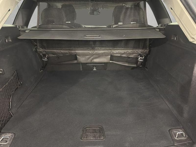 Gebraucht Volvo XC60 250 PS (183 kW) 2024 Grau SUV