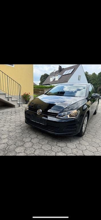 Schwarz Gebraucht 2016 VW Golf VII Allstar Kombi | 11.800 € (Superpreis) - Bild 1/4