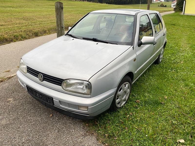 Gebraucht VW Golf III 60 PS (44 kW) 1997 Grau Limousine