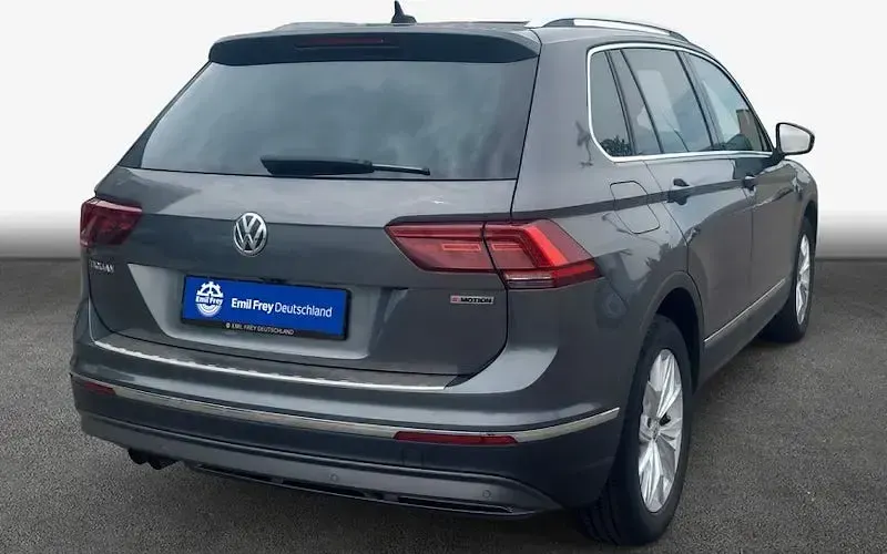 Gebraucht VW Tiguan Highline 190 PS (139 kW) 2020 Grau SUV