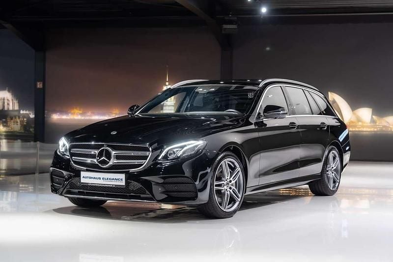 Schwarz Gebraucht 2019 Mercedes E450 AMG line Kombi | 43.780 € (Fairer Preis) - Bild 1/4
