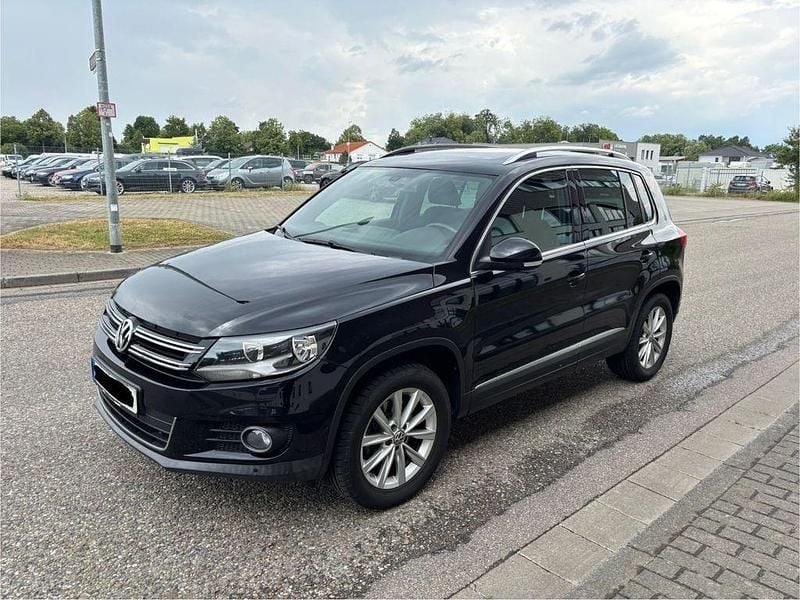 Schwarz Gebraucht 2013 VW Tiguan Sportline SUV | 7.900 € (Guter Preis) - Bild 1/4