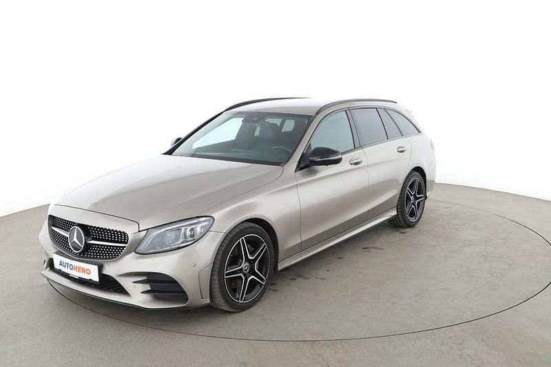 Grau Gebraucht 2018 Mercedes C220 AMG line Kombi | 24.950 € (Teuer) - Bild 1/3