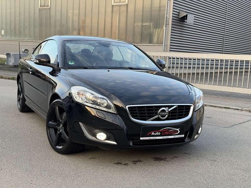 Gebraucht Volvo C70 Summum 177 PS (130 kW) 2013 Schwarz Cabrio