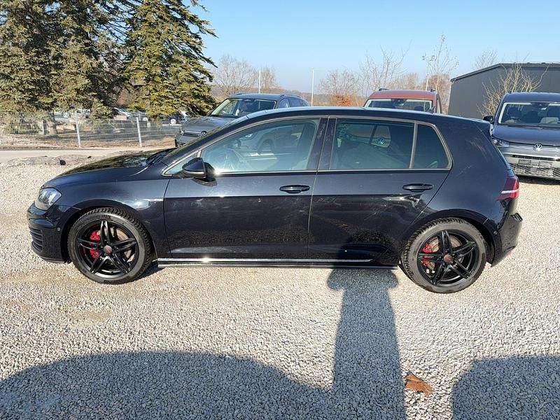 Gebraucht VW Golf VII GTD 2015 Deep black