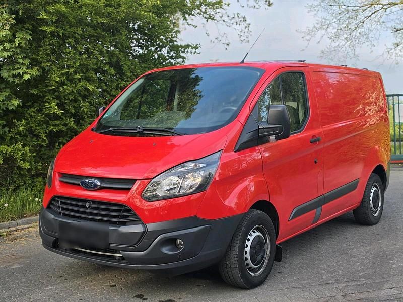 Usata Ford Transit Custom 105 CV (77 kW) 2018 Rosso Monovolume