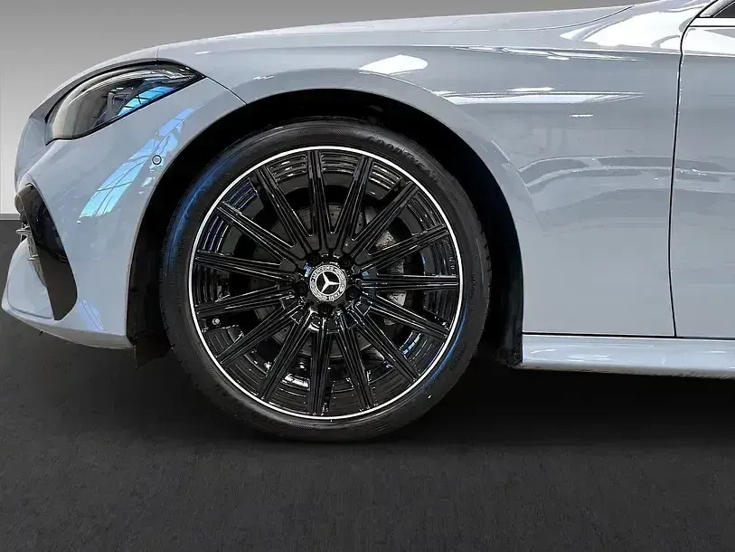 Gebraucht Mercedes CLE180 AMG 170 PS (125 kW) 2025 Grau Cabrio