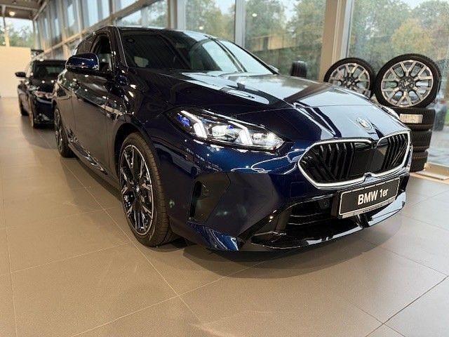 Gebraucht BMW 120 Performance 170 PS (125 kW) 2025 Blau Kleinwagen