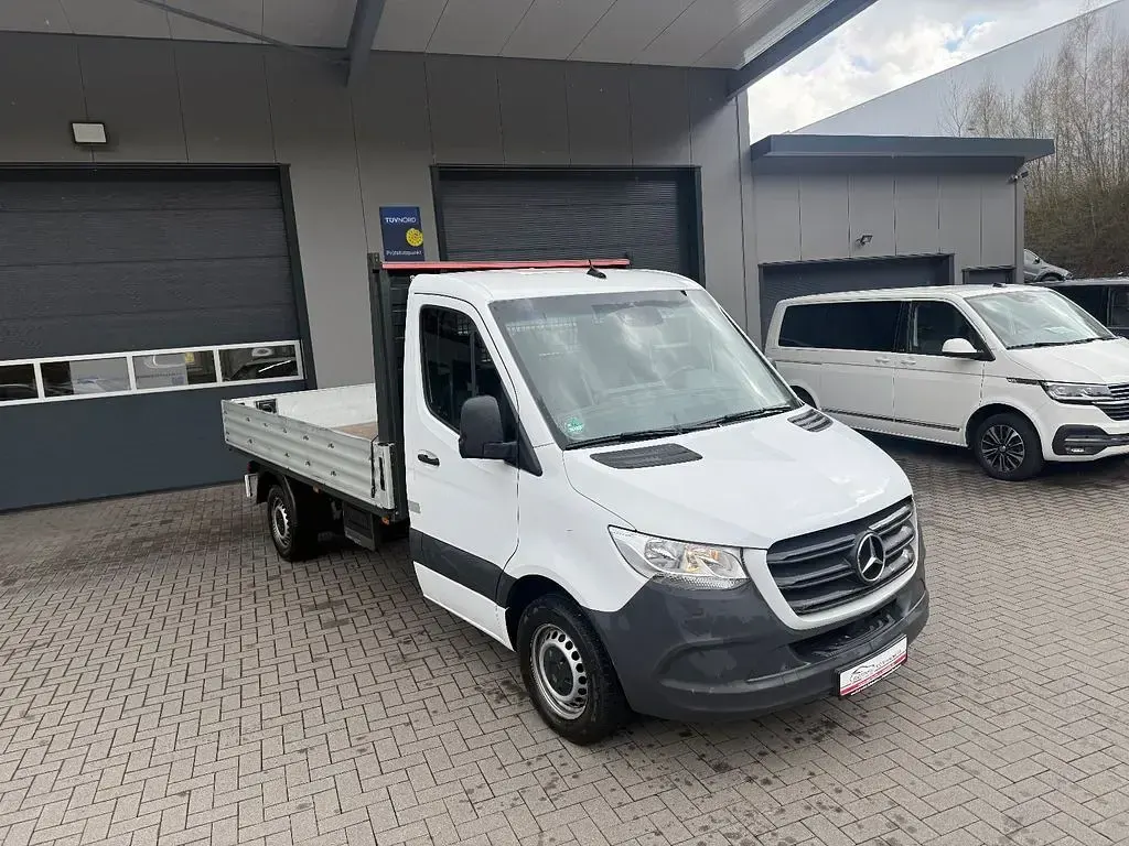 Gebraucht Mercedes Sprinter 114 PS (83 kW) 2022 Weiß Van
