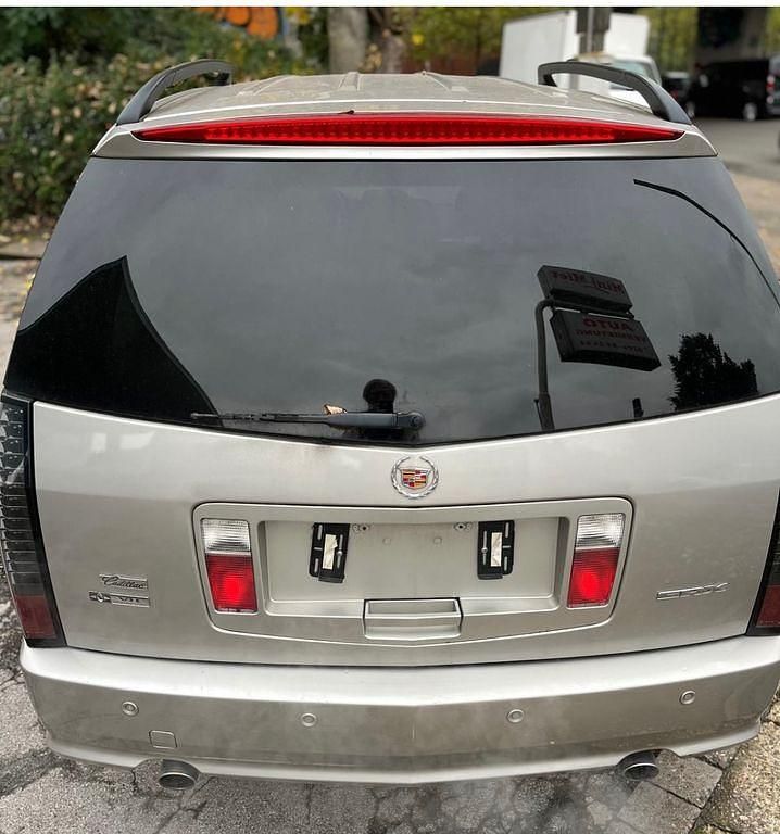 Gebraucht Cadillac SRX 325 PS (239 kW) 2010 Silber SUV