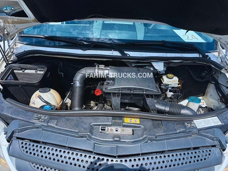 Gebraucht Mercedes Sprinter 163 PS (119 kW) 2018 Weiß Van