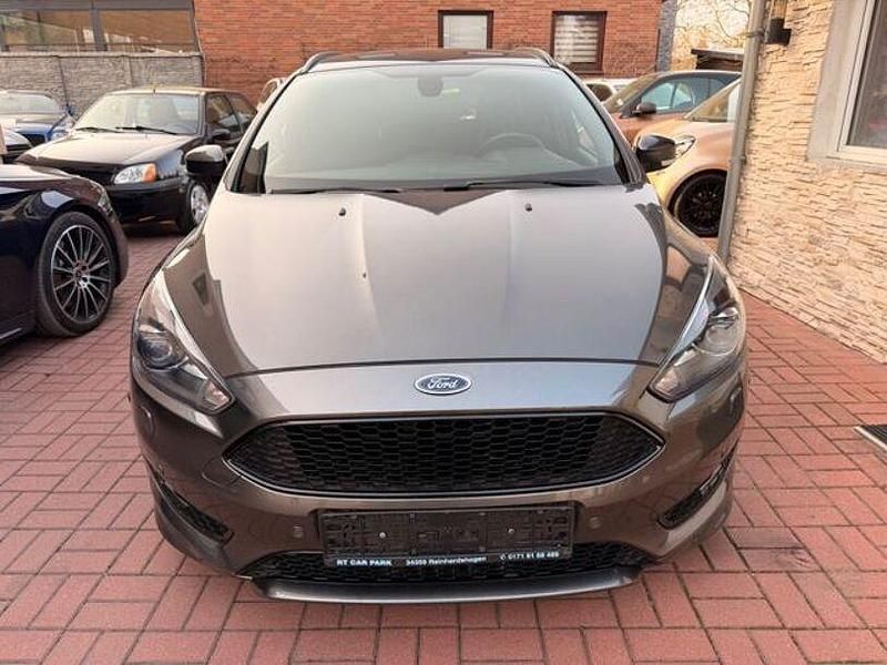 Gebraucht Ford Focus ST-Line 345 PS (253 kW) 2018 Grau Limousine
