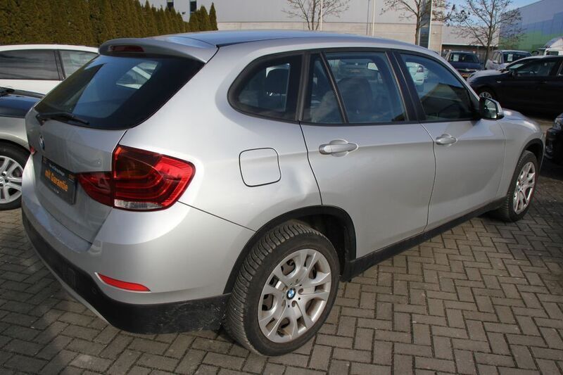 Gebraucht BMW X1 143 PS (105 kW) 2013 Silber SUV