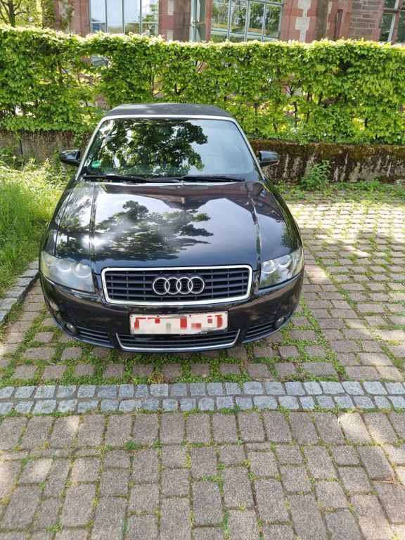 Schwarz Gebraucht 2002 Audi A4 Cabriolet Cabrio | 3.950 € (Guter Preis) - Bild 1/4