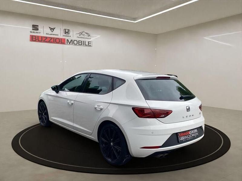 Gebraucht Seat Leon FR 125 PS (91 kW) 2018 Weiß Limousine