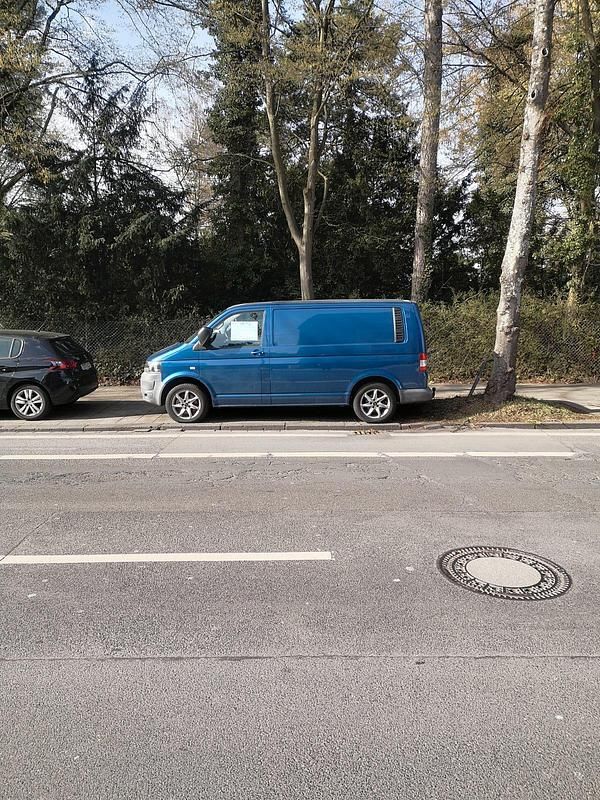 Second-hand VW Transporter 180 CP (132 kW) 2010 Albastru Van