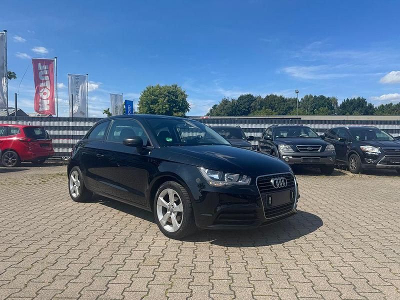 Schwarz Gebraucht 2011 Audi A1 Attraction Kleinwagen | 4.650 € (Guter Preis) - Bild 1/4