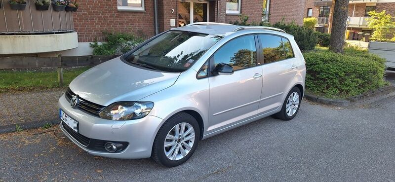 Silber Gebraucht 2012 VW Golf Plus Style Van / Kleinbus | 5.800 € (Fairer Preis) - Bild 1/4