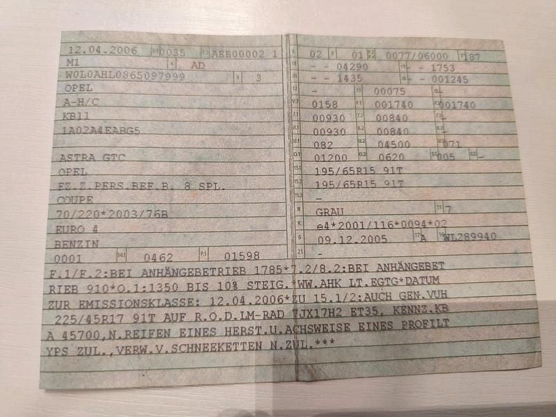 Grau Gebraucht 2006 Opel Astra Coupé | 549 € (Superpreis) - Bild 1/4