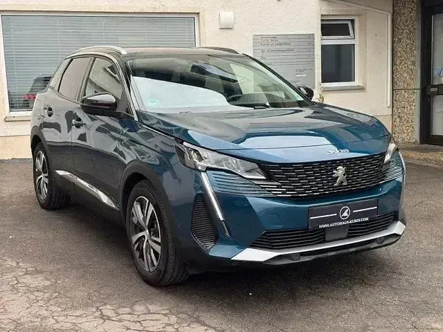 Gebraucht Peugeot 3008 224 PS (164 kW) 2022 Blau SUV