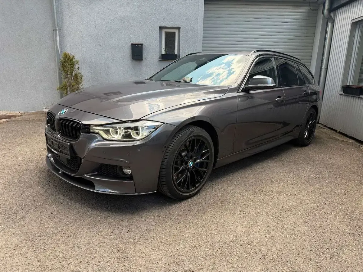 Gebraucht BMW 340 M Performance 360 PS (264 kW) 2019 Mineralgrau metallic Kombi