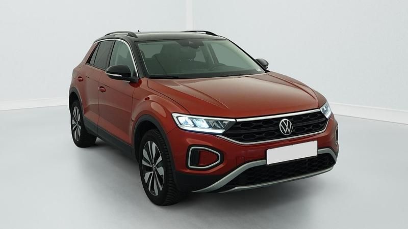 Gebraucht VW T-Roc 150 PS (110 kW) 2024 Rouge roi / toit noir SUV