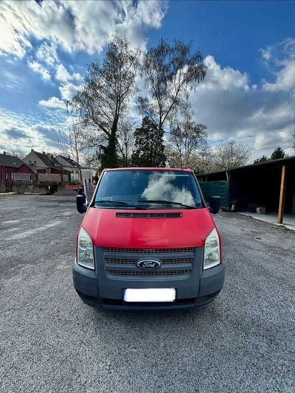 Gebraucht Ford Transit 140 PS (102 kW) 2013 Rot Van / Kleinbus