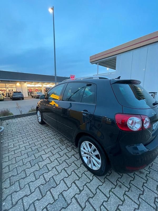 Gebraucht VW Golf Plus Cross Style 122 PS (89 kW) 2011 Blau Van / Kleinbus