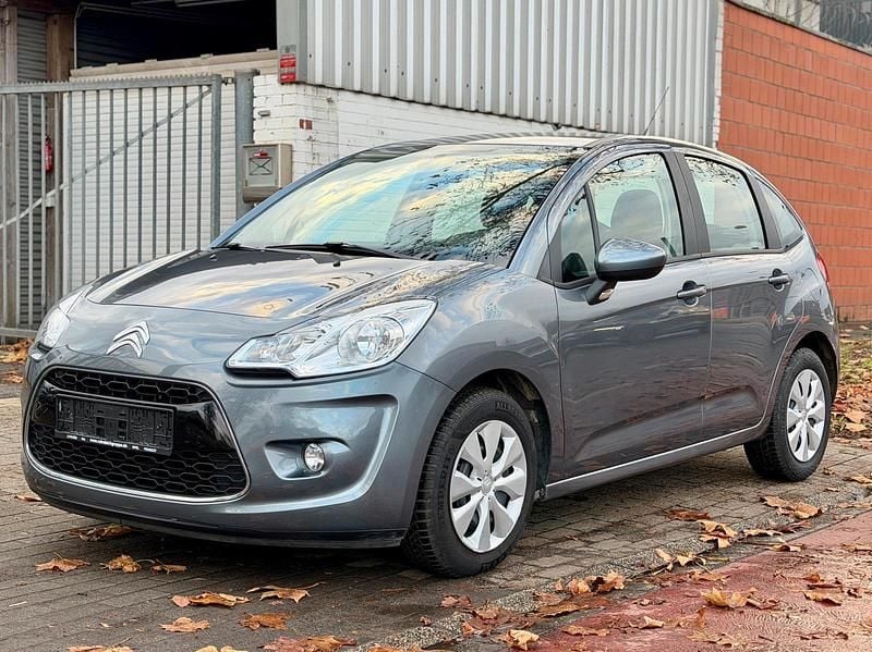 Grau Gebraucht 2011 Citroën C3 Kleinwagen | 3.450 € (Guter Preis) - Bild 1/4