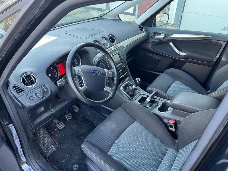 Gebraucht Ford S-MAX Business Edition 140 PS (102 kW) 2014 Van / Kleinbus