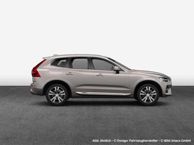 Gebraucht Volvo XC60 Plus 197 PS (144 kW) 2024 Silber SUV