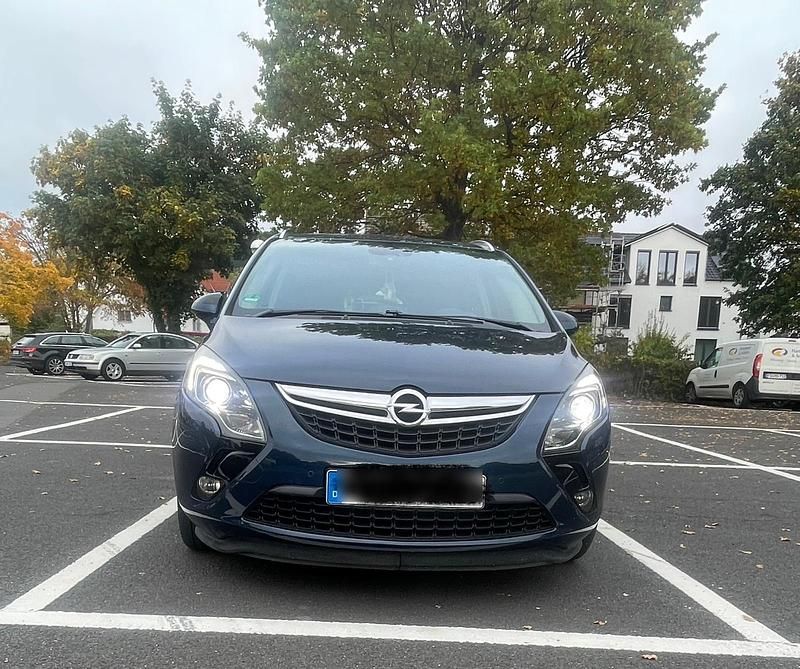 Blau Gebraucht 2012 Opel Zafira Van / Kleinbus | 7.800 € - Bild 1/4
