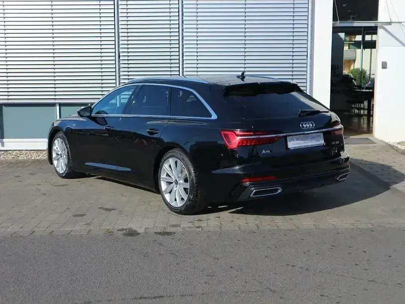 Gebraucht Audi A6 Sport 204 PS (150 kW) 2023 Brillantschwarz Kombi