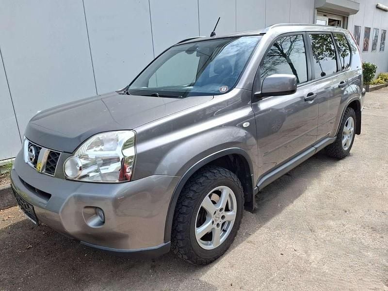Gebraucht Nissan X-Trail SE 150 PS (110 kW) 2009 Grau SUV