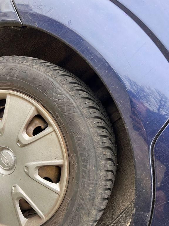 Second-hand Ford Focus Trend 101 CP (74 kW) 2000 Albastru Berlinǎ