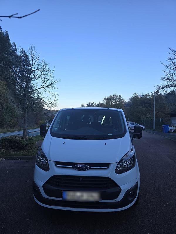 Weiß Gebraucht 2013 Ford Transit Van / Kleinbus | 14.200 € - Bild 1/4