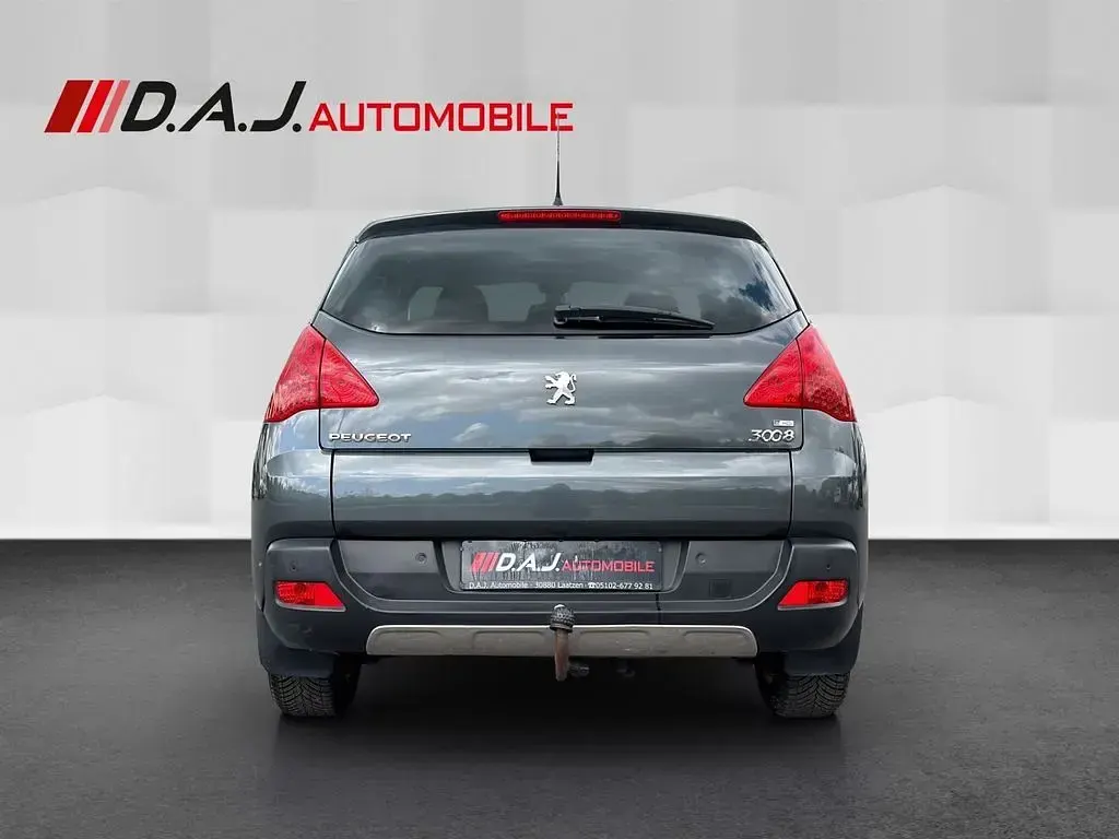 Gebraucht Peugeot 3008 Allure 111 PS (81 kW) 2012 Grau Kombi